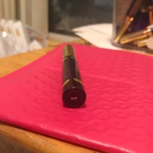 ONYX ShadowSense eye shadow